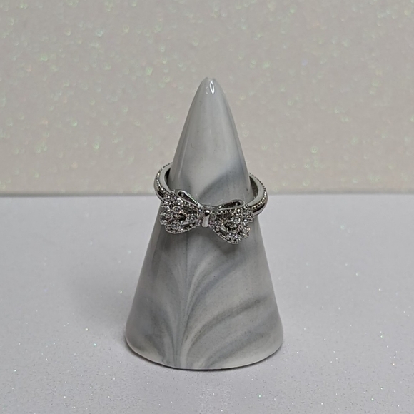 Bow Ring 925 Sterling Silver Cubic Zirconia Size 6 - Picture 3 of 9